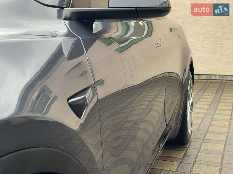 Позашляховик / Кросовер Tesla Model Y 2023 в Стрию фото 66 Позашляховик / Кросовер Tesla Model Y 2023 в Стрию