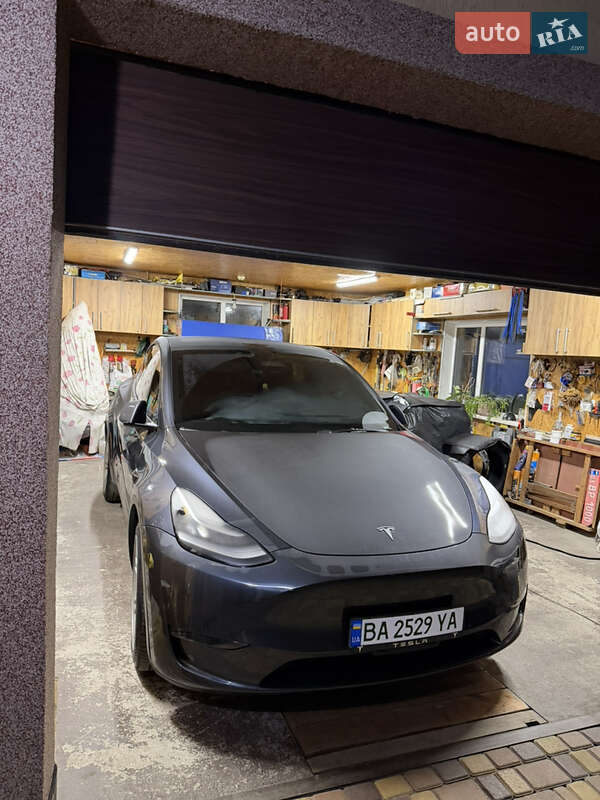 Внедорожник / Кроссовер Tesla Model Y 2022 в Кропивницком
