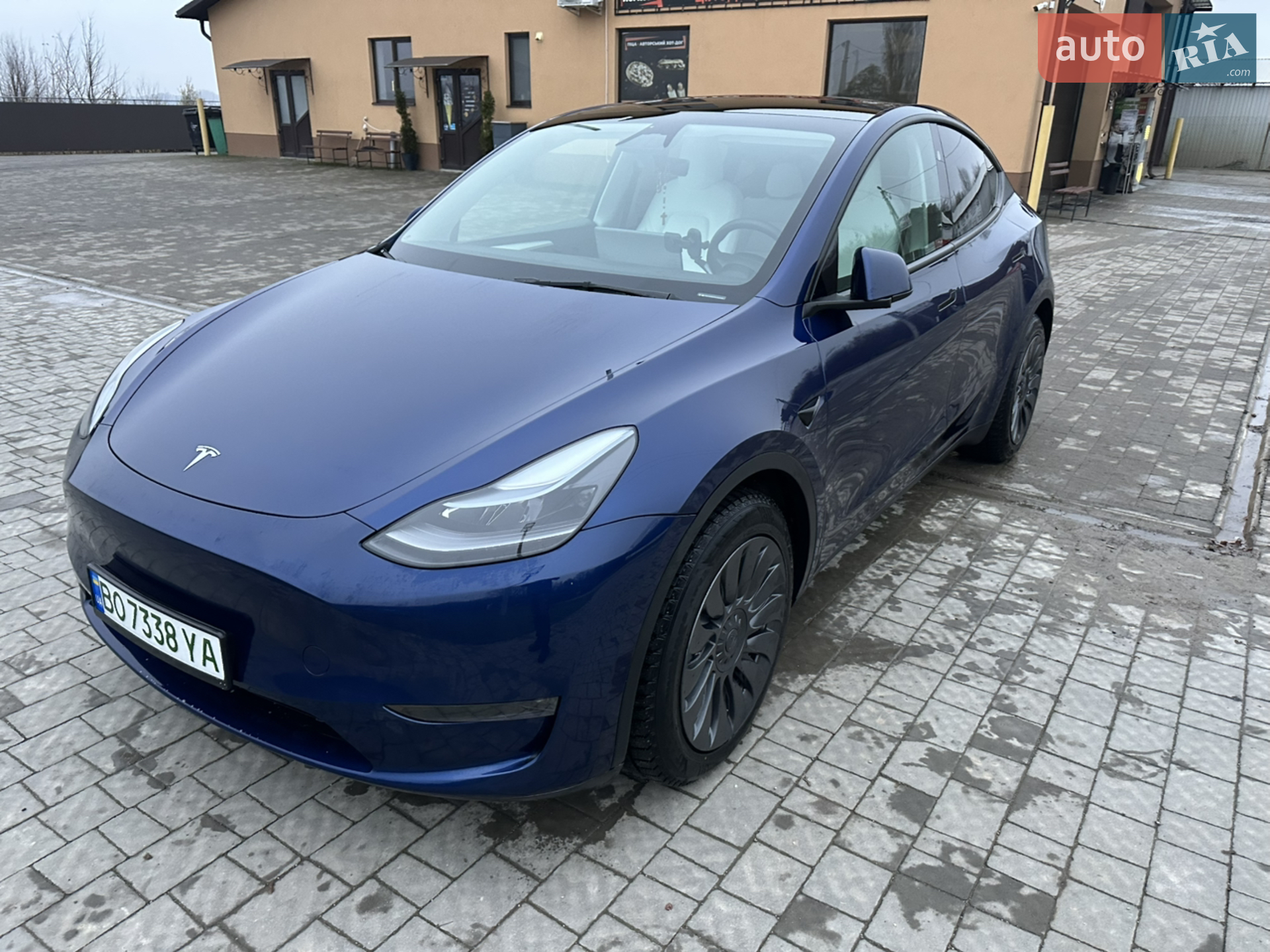 2024 Tesla Model Y - мініатюра 6
