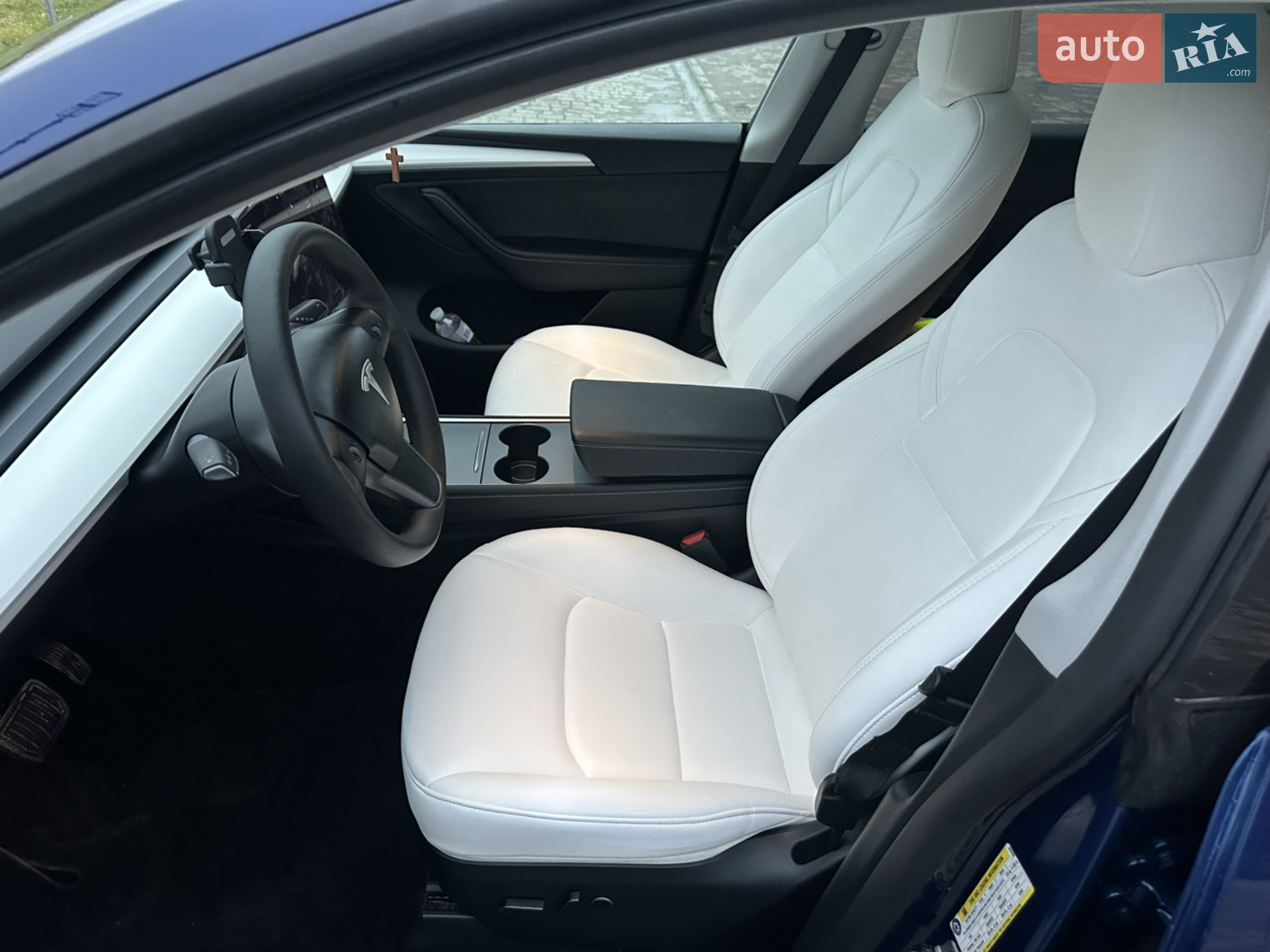 2024 Tesla Model Y - мініатюра 10