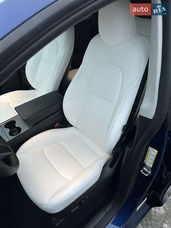 Позашляховик / Кросовер Tesla Model Y 2024 в Копичинці