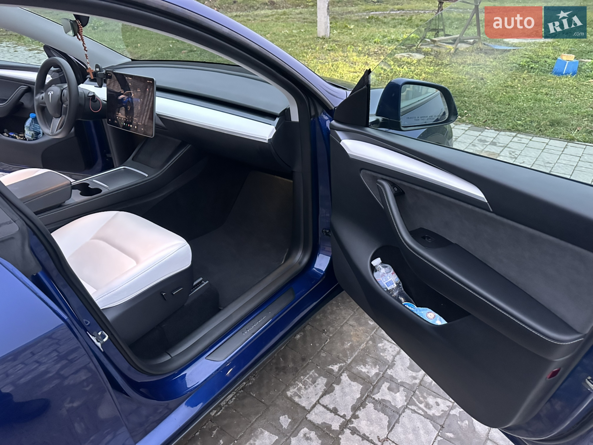 2024 Tesla Model Y - мініатюра 12