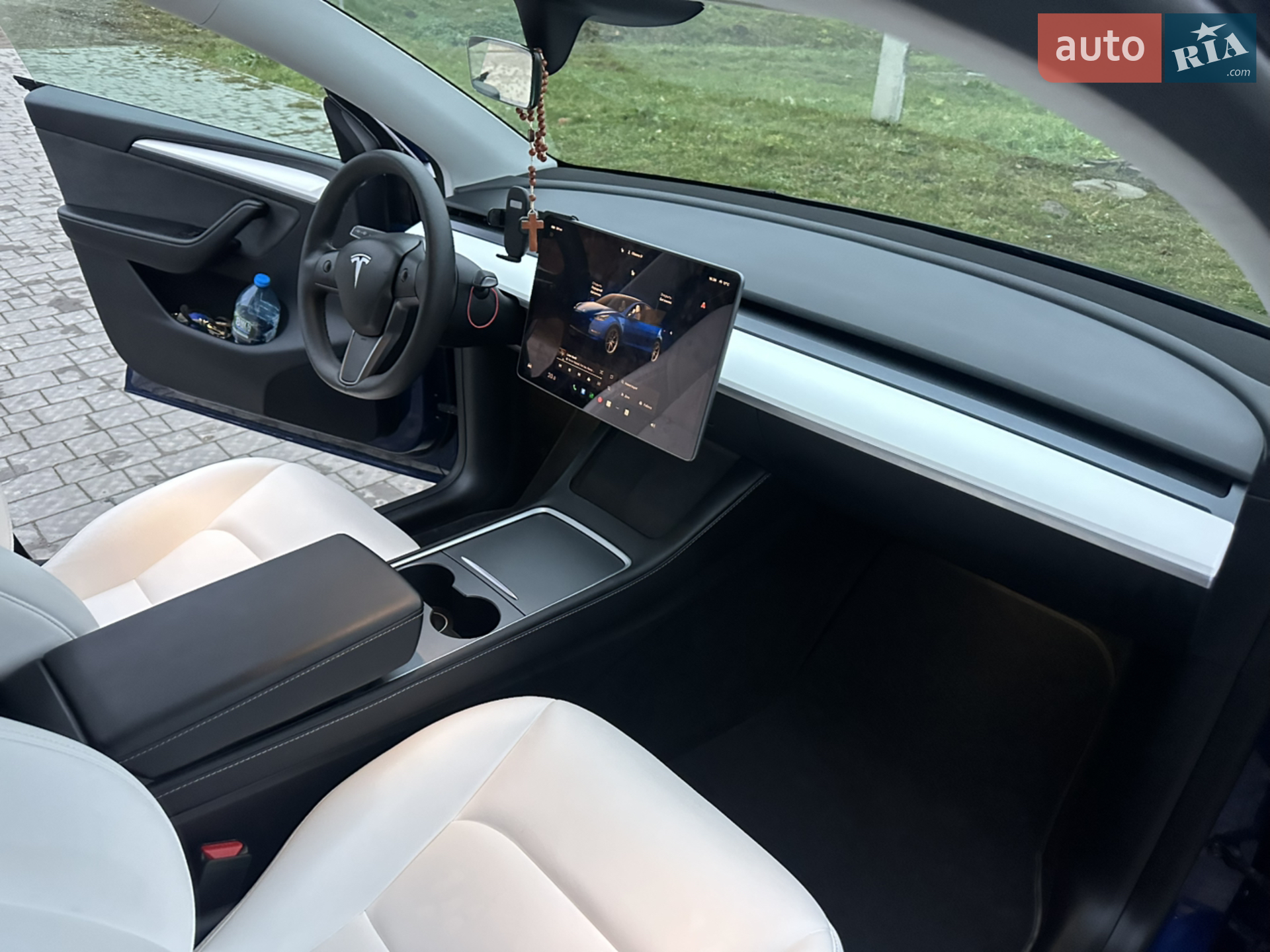 2024 Tesla Model Y - мініатюра 14
