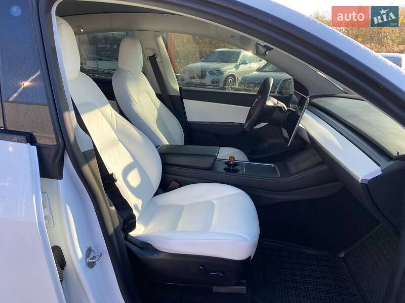 Позашляховик / Кросовер Tesla Model Y 2021 в Львові фото 22 Позашляховик / Кросовер Tesla Model Y 2021 в Львові