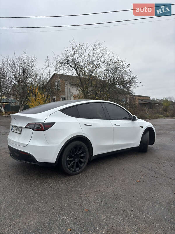 Позашляховик / Кросовер Tesla Model Y 2021 в Білій Церкві