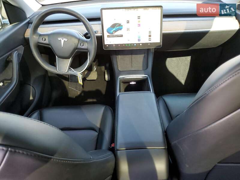 Позашляховик / Кросовер Tesla Model Y 2022 в Хмельницькому фото 8 Позашляховик / Кросовер Tesla Model Y 2022 в Хмельницькому
