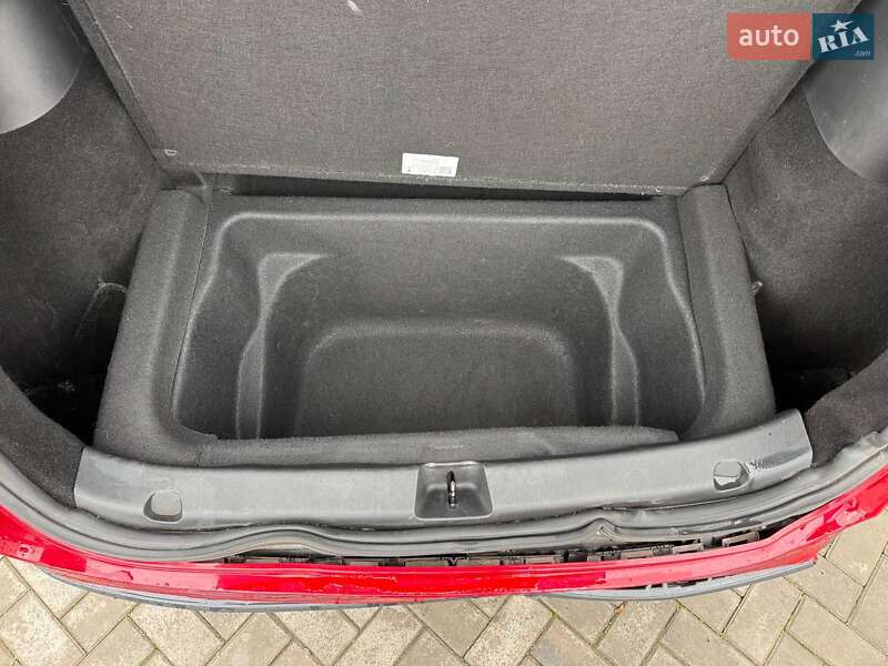 Позашляховик / Кросовер Tesla Model Y 2020 в Луцьку