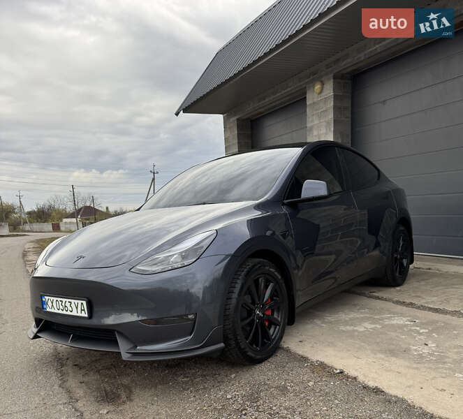 Позашляховик / Кросовер Tesla Model Y 2023 в Харкові