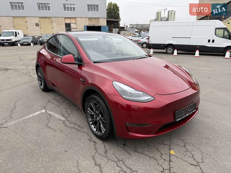 Внедорожник / Кроссовер Tesla Model Y 2024 в Киеве фото 3 Внедорожник / Кроссовер Tesla Model Y 2024 в Киеве