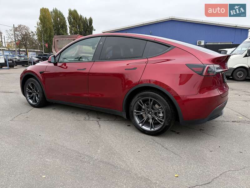 Внедорожник / Кроссовер Tesla Model Y 2024 в Киеве фото 14 Внедорожник / Кроссовер Tesla Model Y 2024 в Киеве