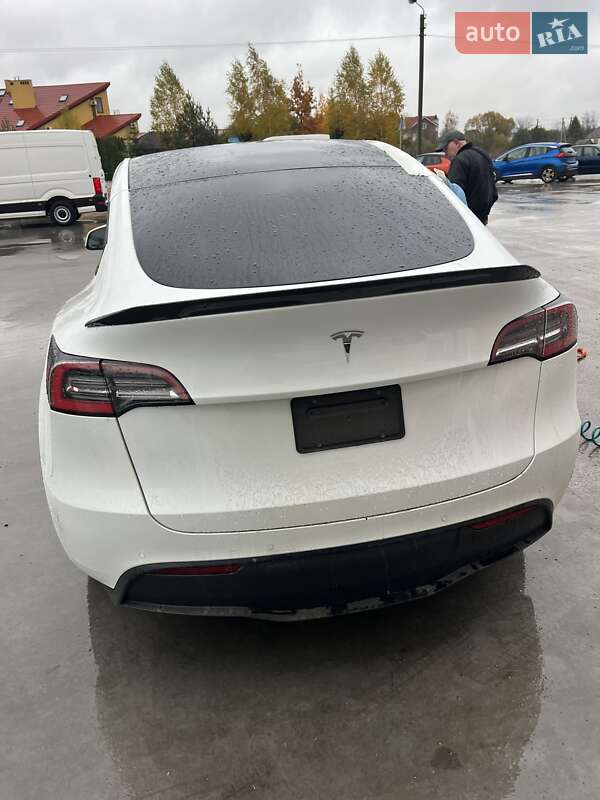 Внедорожник / Кроссовер Tesla Model Y 2021 в Львове фото 3 Внедорожник / Кроссовер Tesla Model Y 2021 в Львове