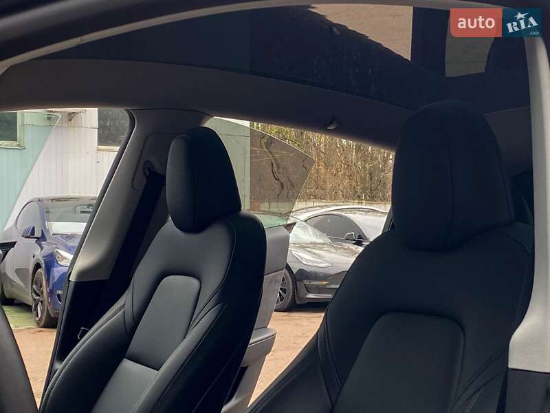 Внедорожник / Кроссовер Tesla Model Y 2023 в Киеве фото 14 Внедорожник / Кроссовер Tesla Model Y 2023 в Киеве