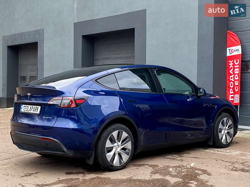 Внедорожник / Кроссовер Tesla Model Y 2023 в Киеве фото 10 Внедорожник / Кроссовер Tesla Model Y 2023 в Киеве