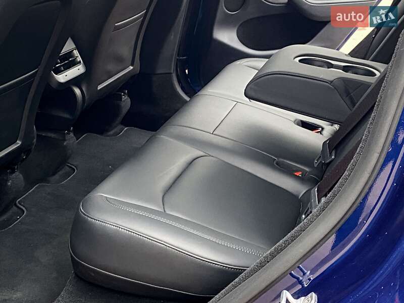 Внедорожник / Кроссовер Tesla Model Y 2023 в Киеве фото 15 Внедорожник / Кроссовер Tesla Model Y 2023 в Киеве