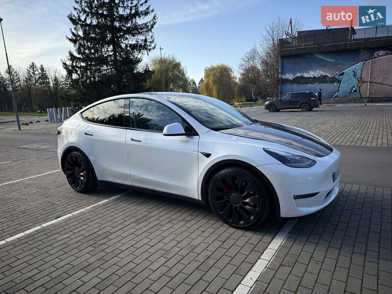 Внедорожник / Кроссовер Tesla Model Y 2023 в Луцке фото 6 Внедорожник / Кроссовер Tesla Model Y 2023 в Луцке