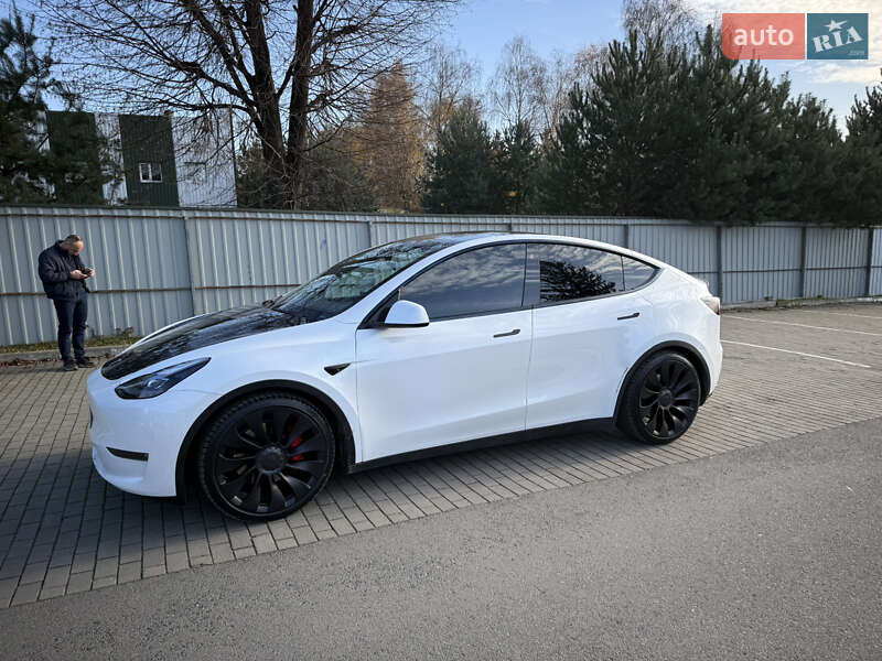 Tesla Model Y 2023 Tesla Model Y 2023