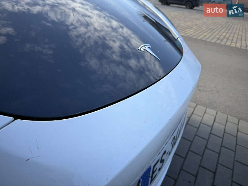 Внедорожник / Кроссовер Tesla Model Y 2023 в Луцке фото 40 Внедорожник / Кроссовер Tesla Model Y 2023 в Луцке