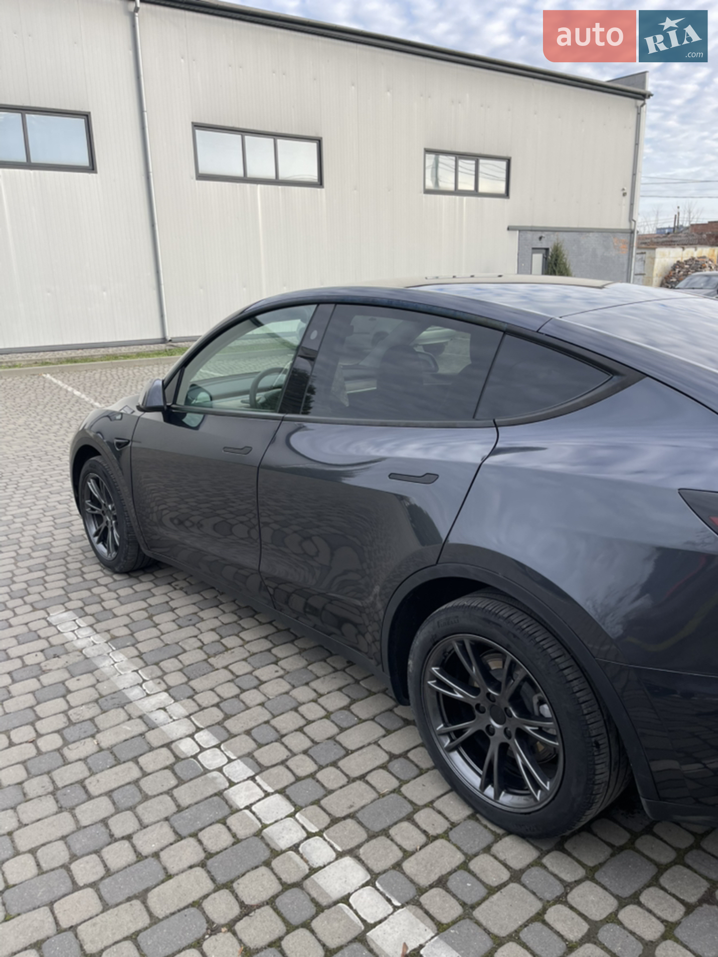 2024 Tesla Model Y - мініатюра 4