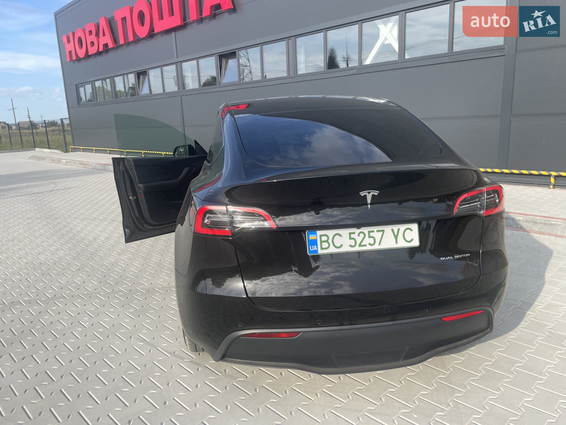 2021 Tesla Model Y - мініатюра 5