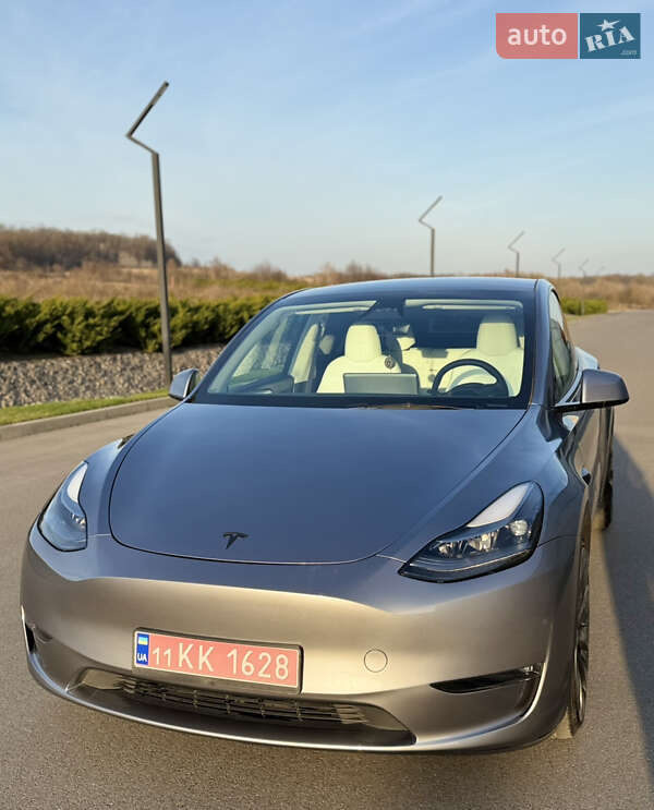 Позашляховик / Кросовер Tesla Model Y 2024 в Києві фото 2 Позашляховик / Кросовер Tesla Model Y 2024 в Києві