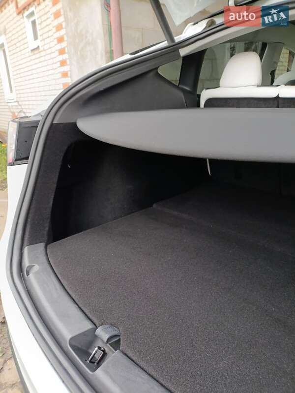 Внедорожник / Кроссовер Tesla Model Y 2022 в Мерефа фото 14 Внедорожник / Кроссовер Tesla Model Y 2022 в Мерефа