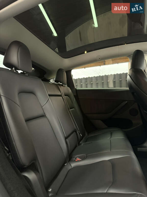 Внедорожник / Кроссовер Tesla Model Y 2023 в Львове фото 11 Внедорожник / Кроссовер Tesla Model Y 2023 в Львове