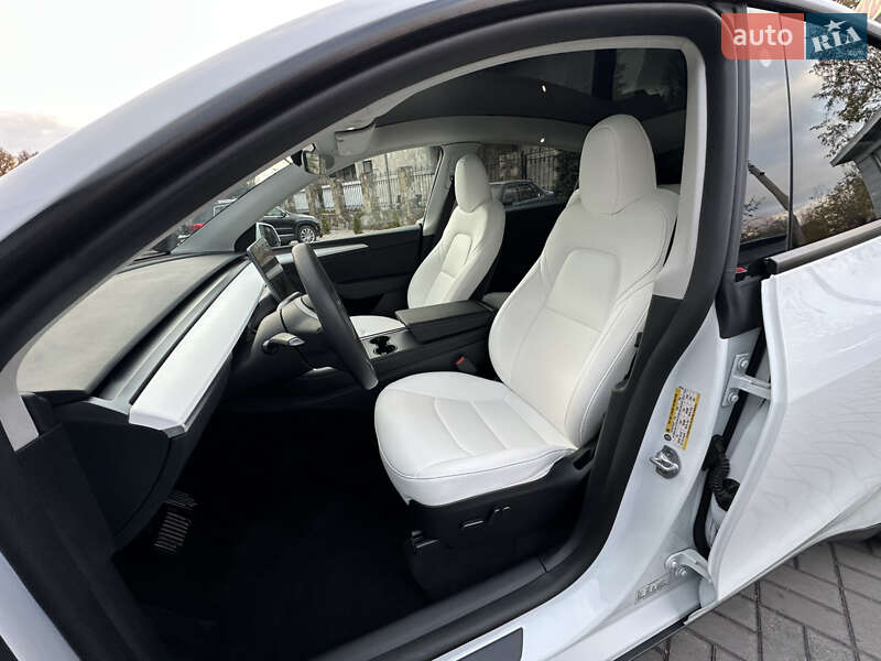 Внедорожник / Кроссовер Tesla Model Y 2023 в Днепре фото 15 Внедорожник / Кроссовер Tesla Model Y 2023 в Днепре