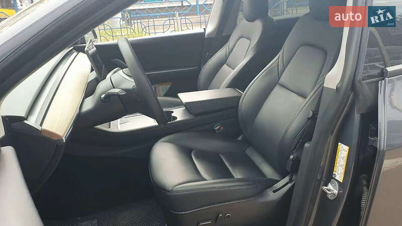 Внедорожник / Кроссовер Tesla Model Y 2021 в Киеве фото 22 Внедорожник / Кроссовер Tesla Model Y 2021 в Киеве