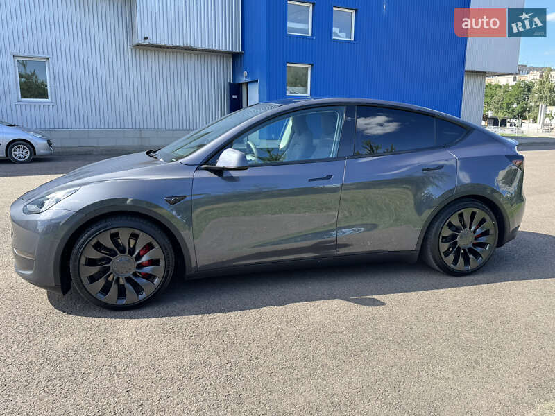 Внедорожник / Кроссовер Tesla Model Y 2023 в Ковеле