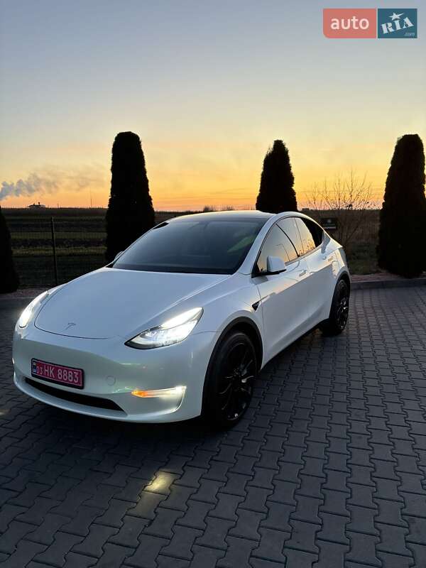 Внедорожник / Кроссовер Tesla Model Y 2021 в Ровно фото 2 Внедорожник / Кроссовер Tesla Model Y 2021 в Ровно