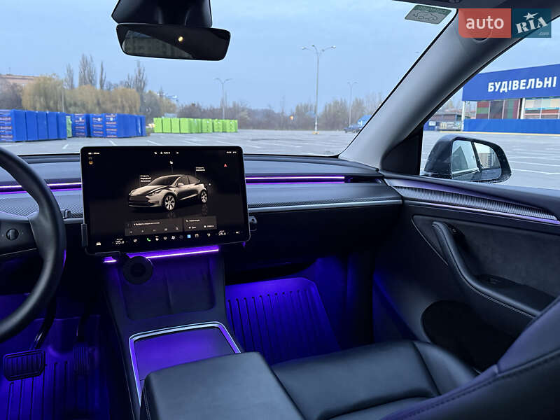 Внедорожник / Кроссовер Tesla Model Y 2023 в Каменец-Подольском