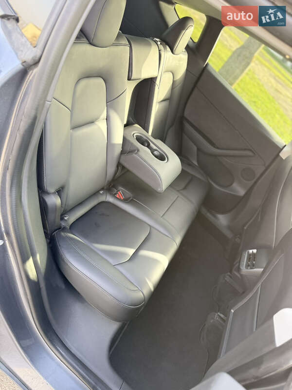 Позашляховик / Кросовер Tesla Model Y 2022 в Івано-Франківську фото 13 Позашляховик / Кросовер Tesla Model Y 2022 в Івано-Франківську