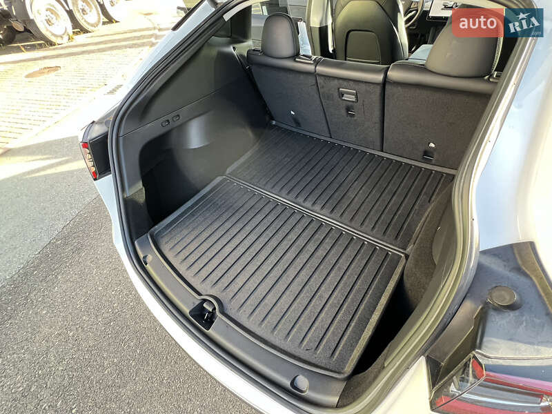 Позашляховик / Кросовер Tesla Model Y 2022 в Самборі