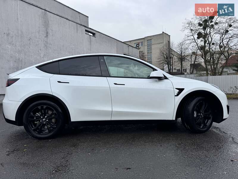 Внедорожник / Кроссовер Tesla Model Y 2021 в Львове фото 2 Внедорожник / Кроссовер Tesla Model Y 2021 в Львове