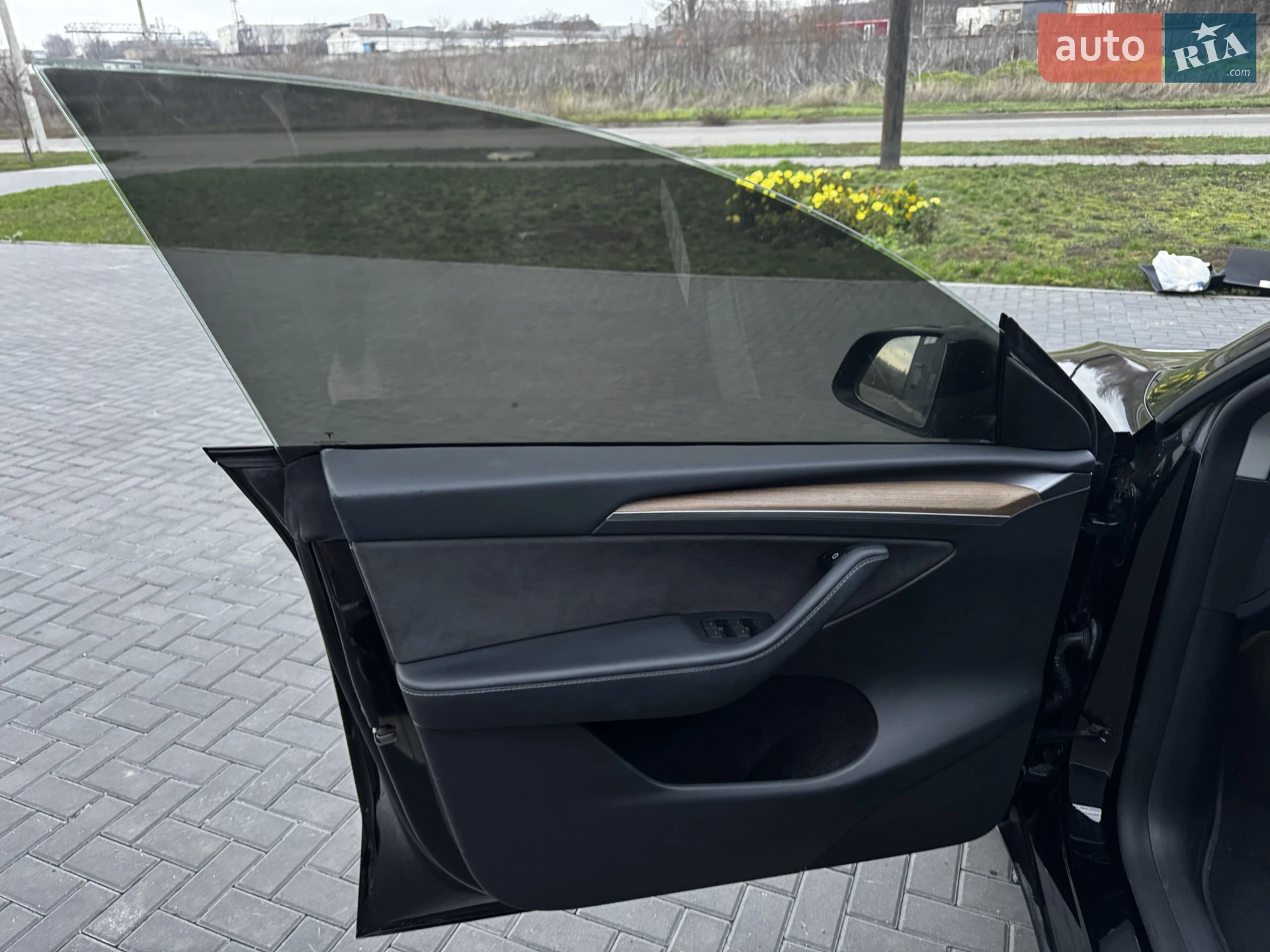 2023 Tesla Model Y - мініатюра 14
