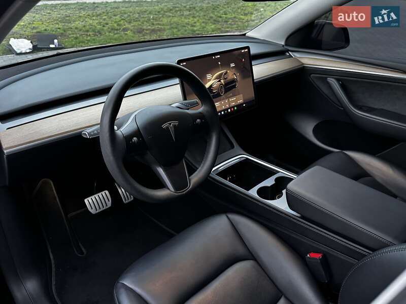 Позашляховик / Кросовер Tesla Model Y 2023 в Києві