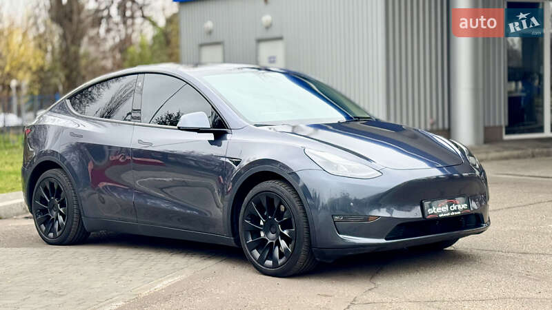 Позашляховик / Кросовер Tesla Model Y 2022 в Миколаєві