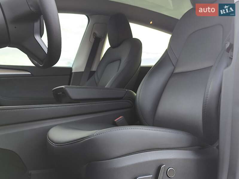 Внедорожник / Кроссовер Tesla Model Y 2024 в Киеве фото 20 Внедорожник / Кроссовер Tesla Model Y 2024 в Киеве