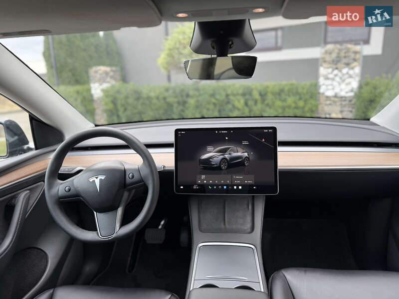 Позашляховик / Кросовер Tesla Model Y 2024 в Стрию фото 54 Позашляховик / Кросовер Tesla Model Y 2024 в Стрию