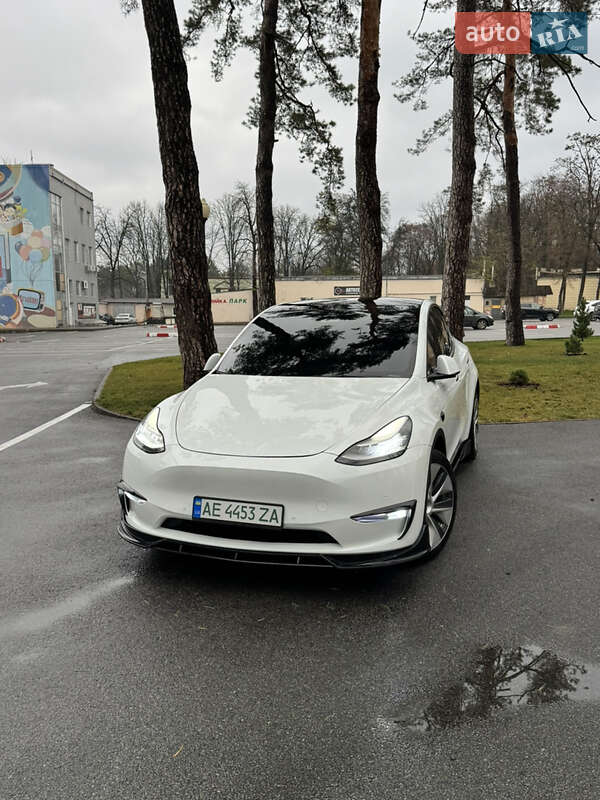 Внедорожник / Кроссовер Tesla Model Y 2022 в Харькове