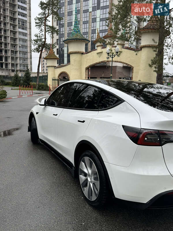 Внедорожник / Кроссовер Tesla Model Y 2022 в Харькове