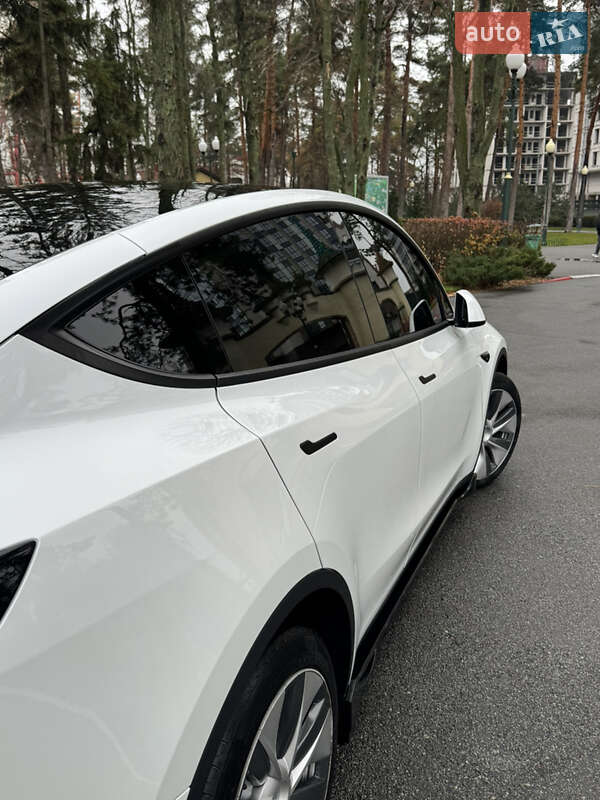 Внедорожник / Кроссовер Tesla Model Y 2022 в Харькове