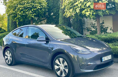 Внедорожник / Кроссовер Tesla Model Y 2023 в Днепре