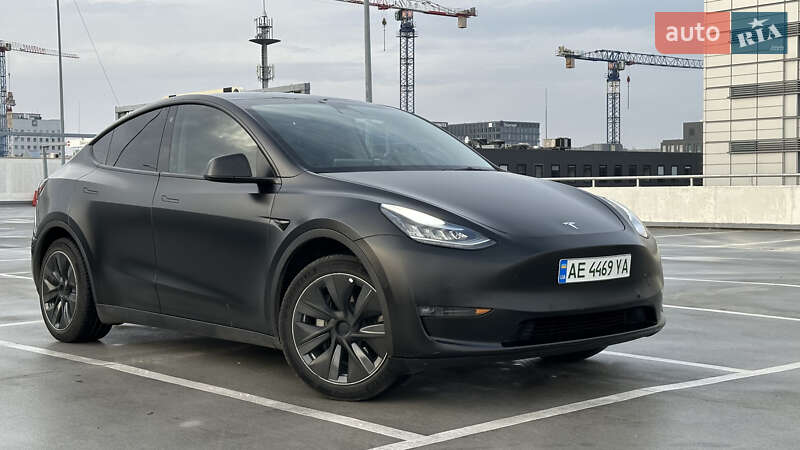 Позашляховик / Кросовер Tesla Model Y 2021 в Львові