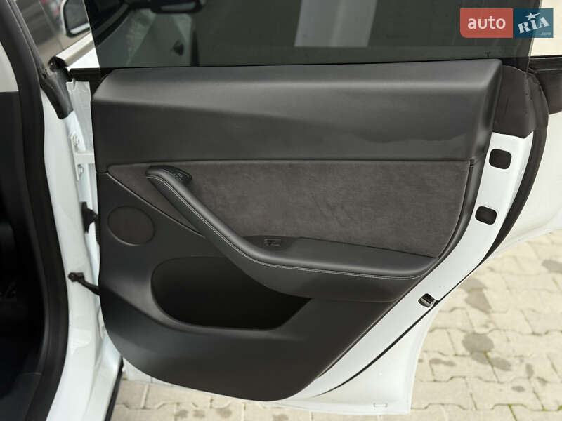Внедорожник / Кроссовер Tesla Model Y 2022 в Летичеве фото 19 Внедорожник / Кроссовер Tesla Model Y 2022 в Летичеве