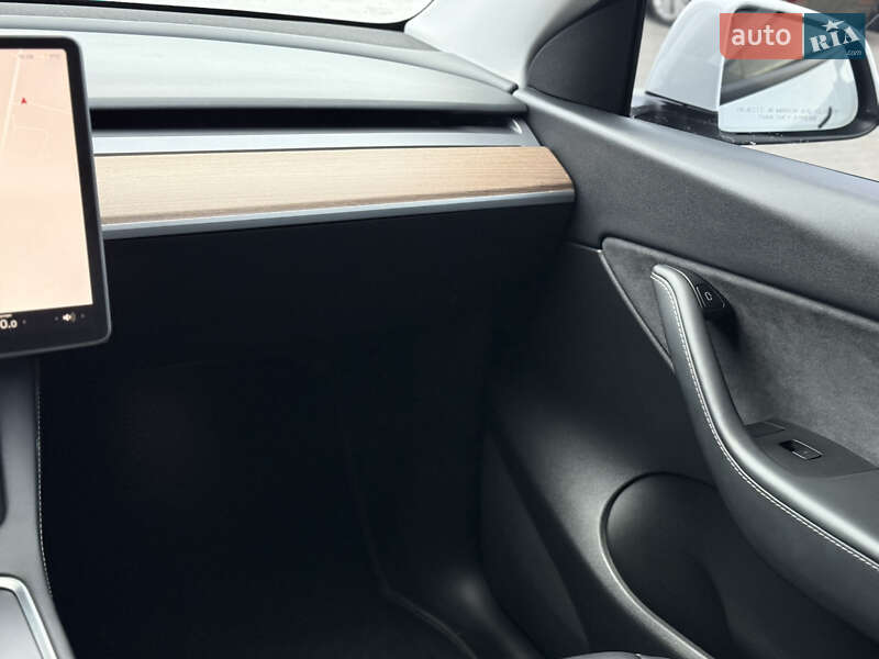Внедорожник / Кроссовер Tesla Model Y 2022 в Летичеве фото 26 Внедорожник / Кроссовер Tesla Model Y 2022 в Летичеве