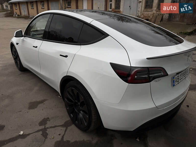 Позашляховик / Кросовер Tesla Model Y 2021 в Вінниці