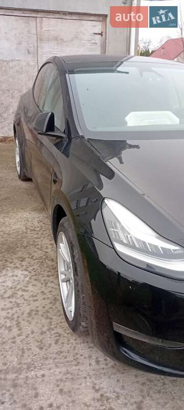 Позашляховик / Кросовер Tesla Model Y 2023 в Черкасах фото 2 Позашляховик / Кросовер Tesla Model Y 2023 в Черкасах