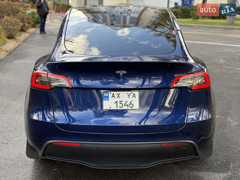 Внедорожник / Кроссовер Tesla Model Y 2023 в Харькове