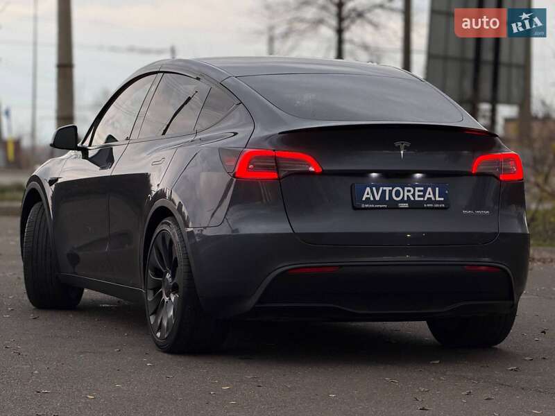 Внедорожник / Кроссовер Tesla Model Y 2023 в Кривом Роге